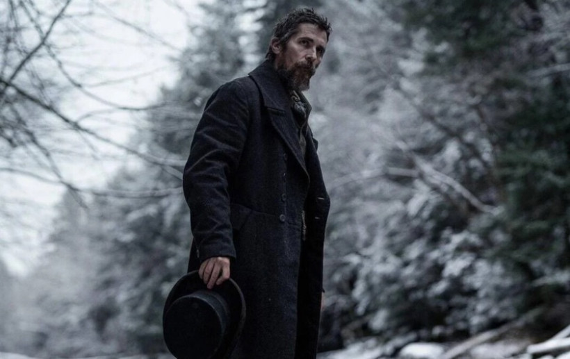 Netflix показал трейлер триллера “Бледно-голубой глаз” с Кристианом Бэйлом: читать на Golos.ua