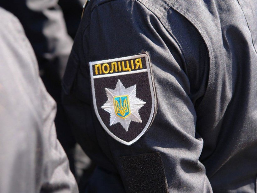 На Закарпатье парень умер от выстрела в голову На Закарпатье парень умер от выстрела в голову