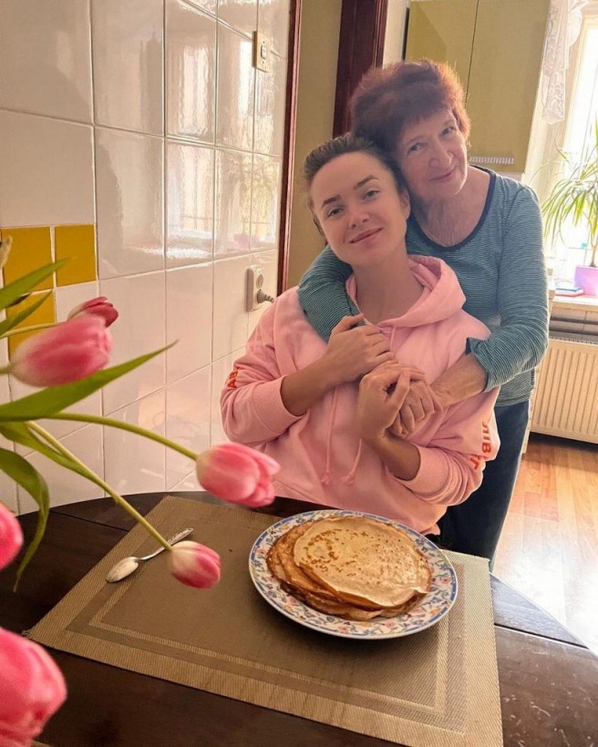 Элина Свитолина приехала к бабушке и поделилась трогательным снимком (ФОТО): читать на Golos.ua