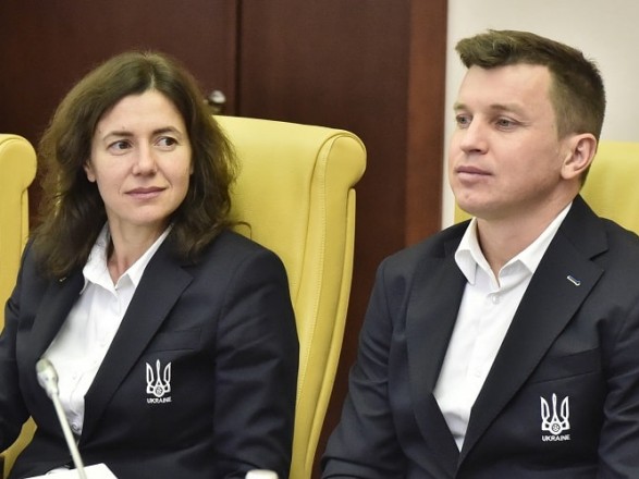 Ротань останется на посту тренера молодежной сборной Украины. В УАФ продлили контракт Ротань останется на посту тренера молодежной сборной Украины. В УАФ продлили контракт