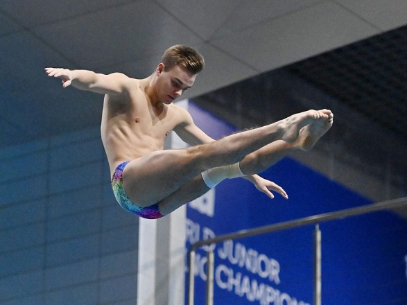 Украинец стал чемпионом мира по прыжкам в воду среди юниоров