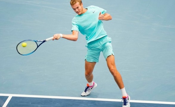 Теннисист Сачко вышел в 1/8 финала турнира ATP серии Challenger Теннисист Сачко вышел в 1/8 финала турнира ATP серии Challenger