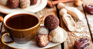 Чай и закуски