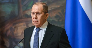 Лавров