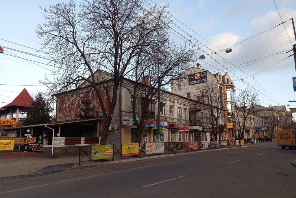 Улица Небесной Сотни в центре Кременчуга, архивное фото